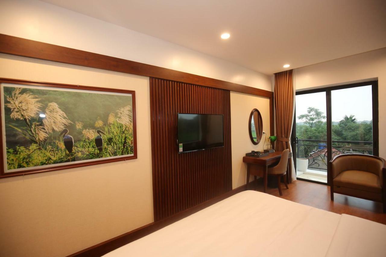 Liberty Hall Tam Coc Hotel & Villa Нин Бин Екстериор снимка