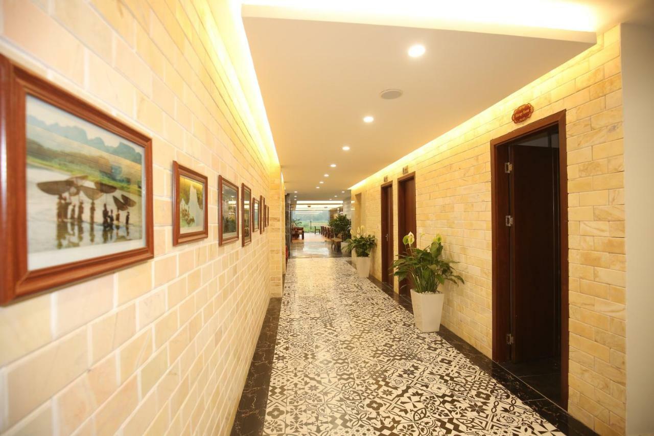 Liberty Hall Tam Coc Hotel & Villa Нин Бин Екстериор снимка