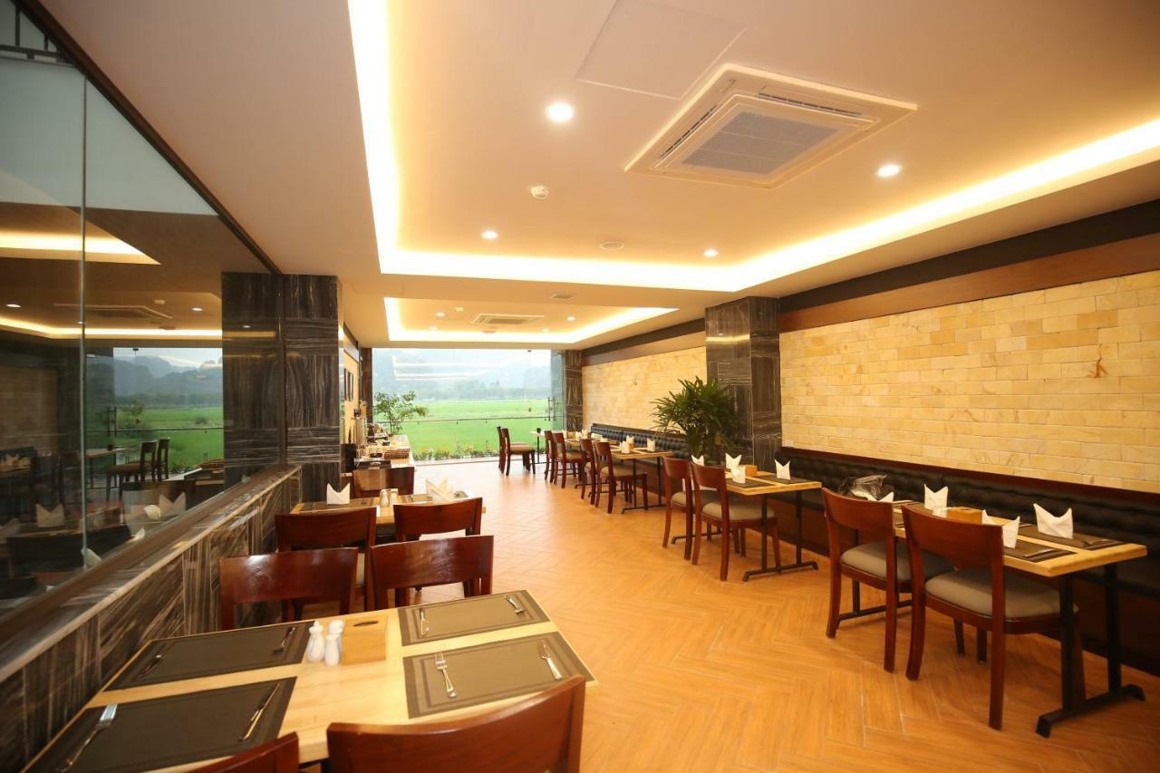 Liberty Hall Tam Coc Hotel & Villa Нин Бин Екстериор снимка